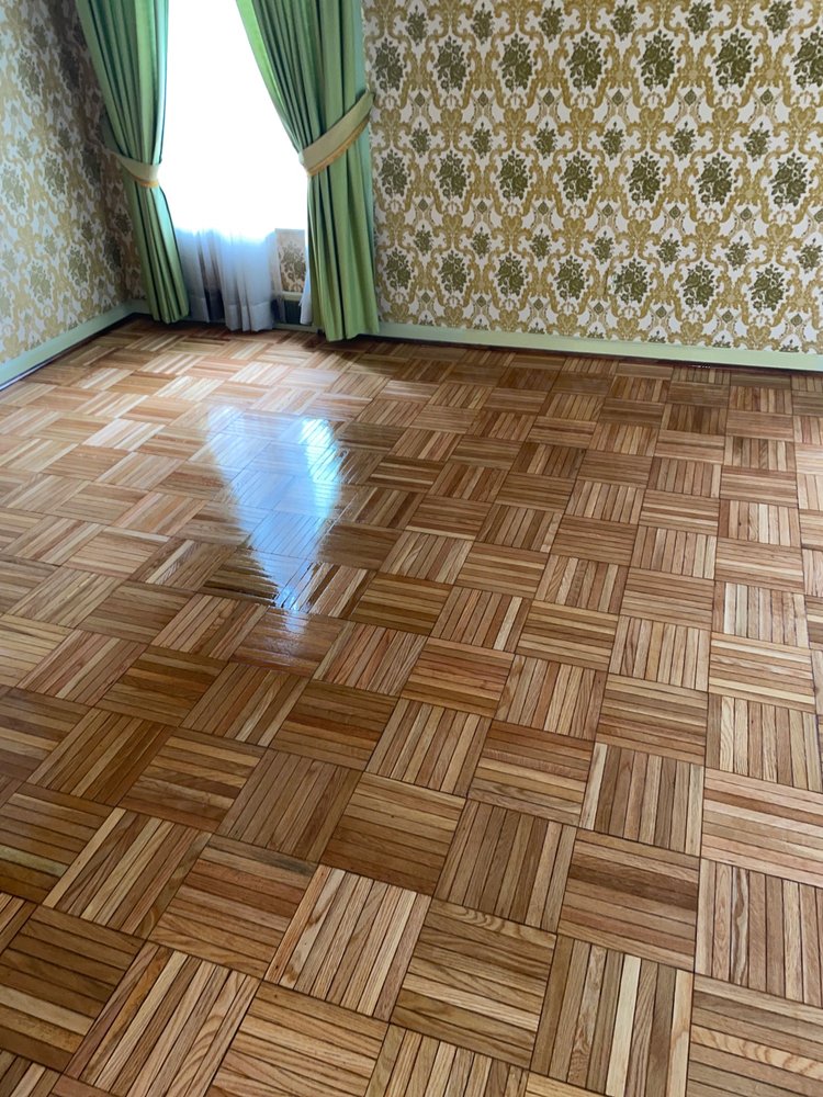 Refinished parquet floor